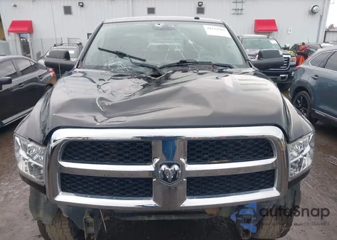 2017 Ram 2500 Tradesman 4X4 8' Box z USA, uszkodzony, nr VIN 3C6UR5HJ5HG737808